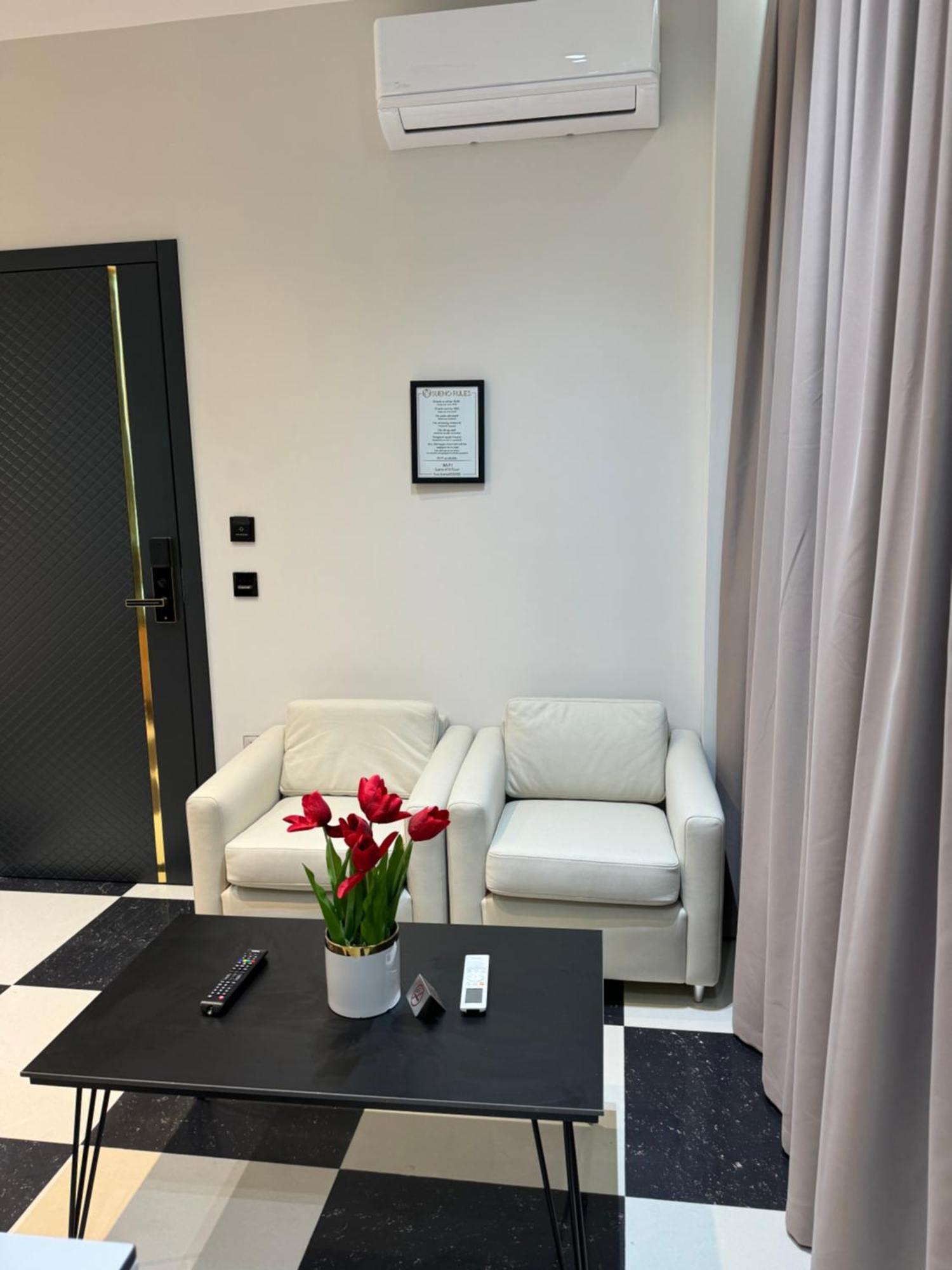 Sueno Apartments & Suites Tirana Habitación foto